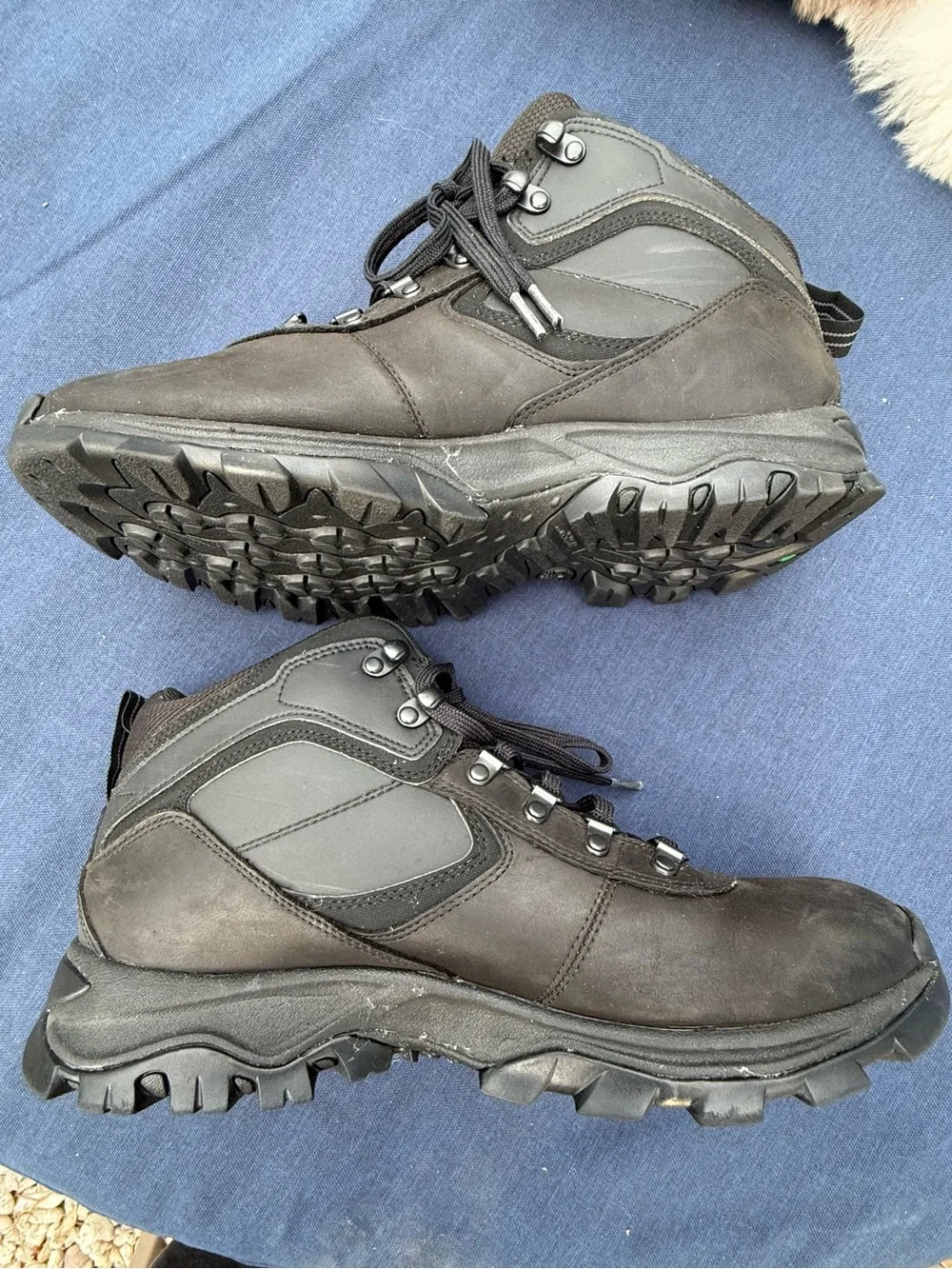 Timberland Leather Black Lace-Up Leather Hiking Boots